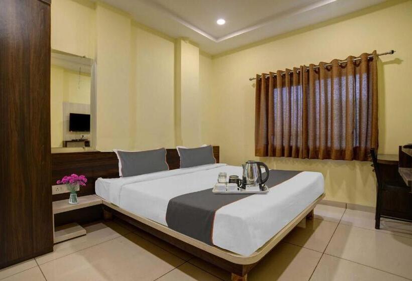 ホテル Collection O Kratagya Inn