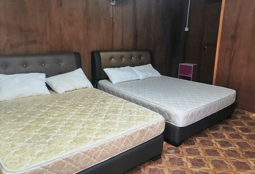 Отель Oyo 90272 Alang Bonda Chalet