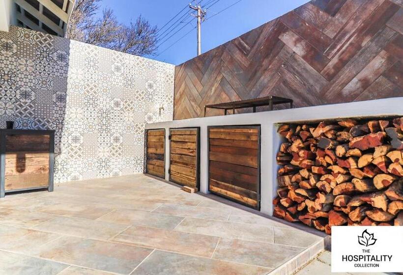 بنسيون 42 Upon Williams Guesthouse