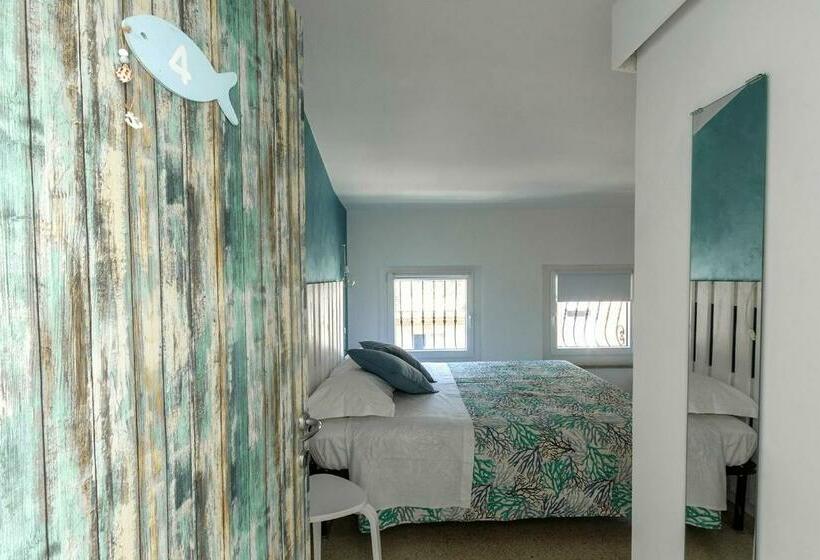 פנסיון Al Borgo Marinaro Guest House