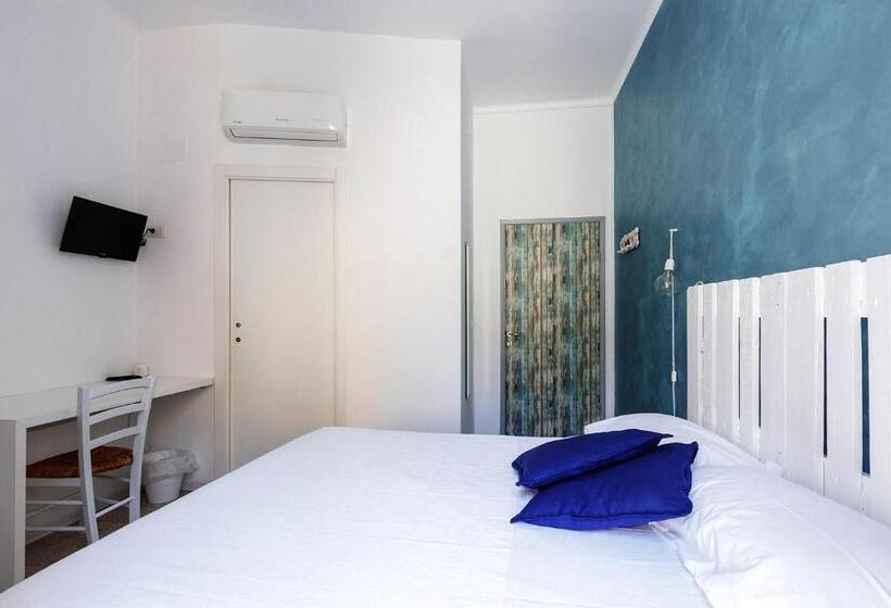 פנסיון Al Borgo Marinaro Guest House