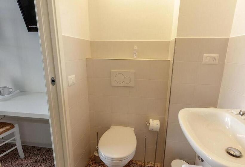 פנסיון Al Borgo Marinaro Guest House