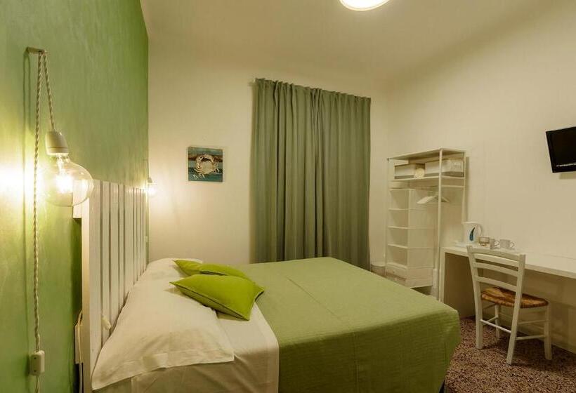 פנסיון Al Borgo Marinaro Guest House