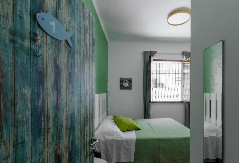 פנסיון Al Borgo Marinaro Guest House