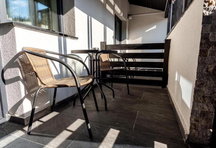 펜션 Belmont Voronet