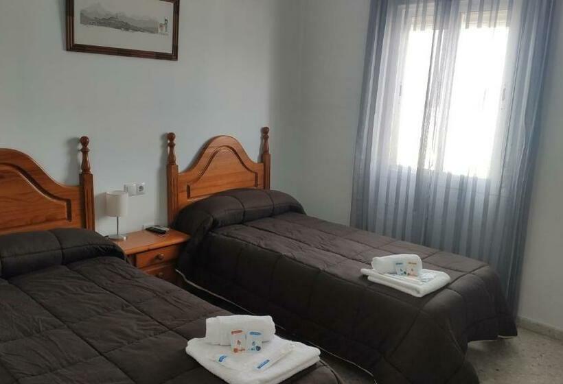 Пансион Hostal Efebo 24h