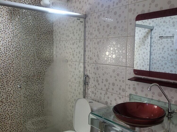 פנסיון Pousada Alemk