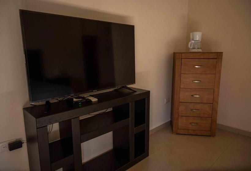 פנסיון Room In Guest Room   19 Comfortable Suite For 2 People