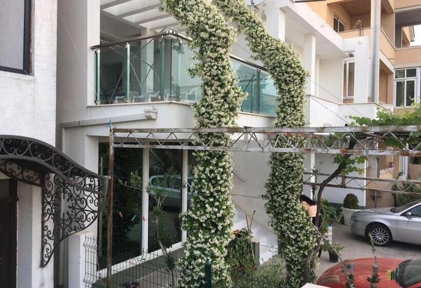 پانسیون Vila Arb