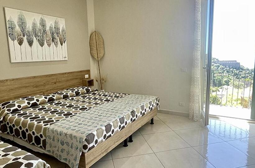 Пансион Vittoria Luxury Suite