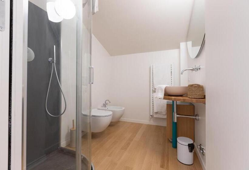 منتجع La Colombiera Relais