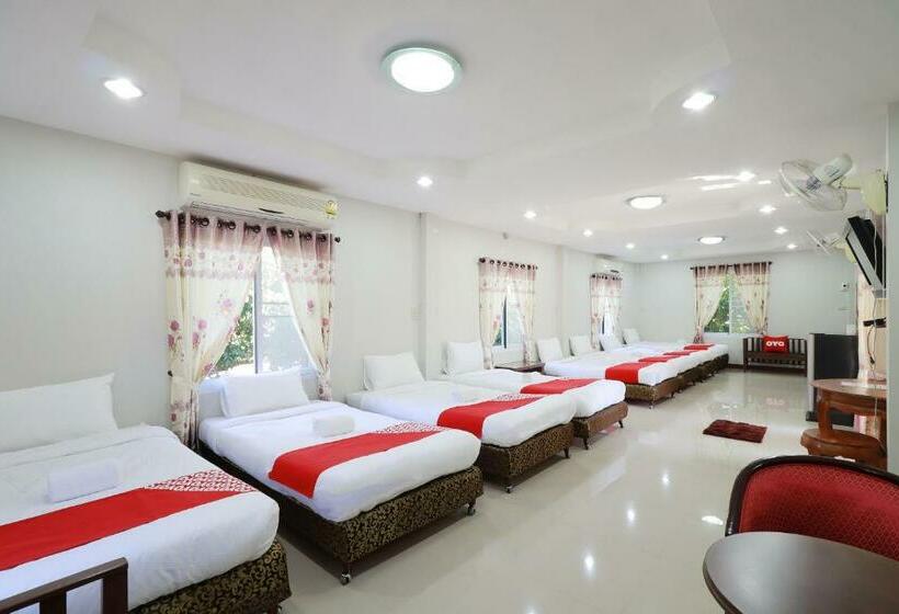 Oyo 553 Kongsup Resort