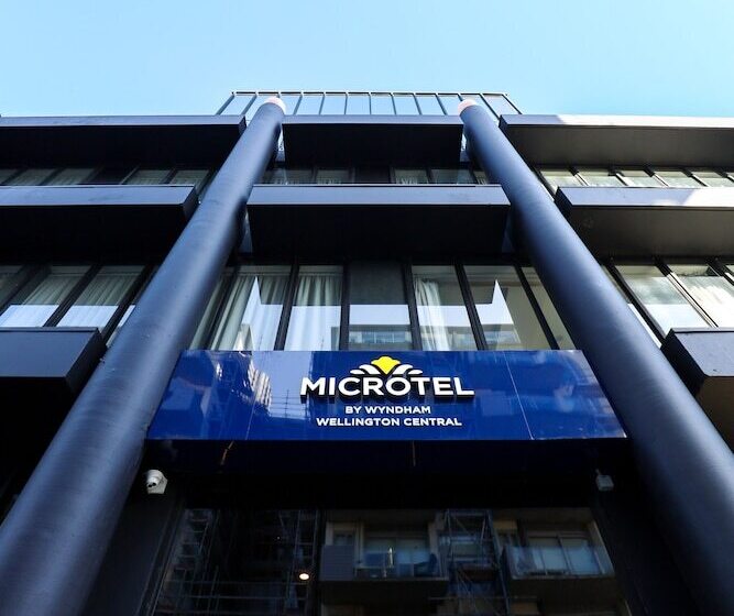 Microtel By Wyndham Wellington