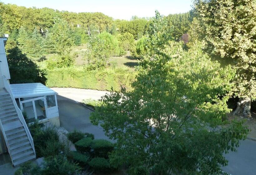 & Restaurant Heliotel