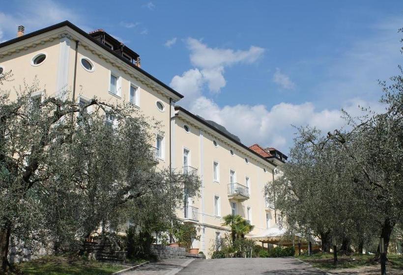 Aparthotel Englovacanze