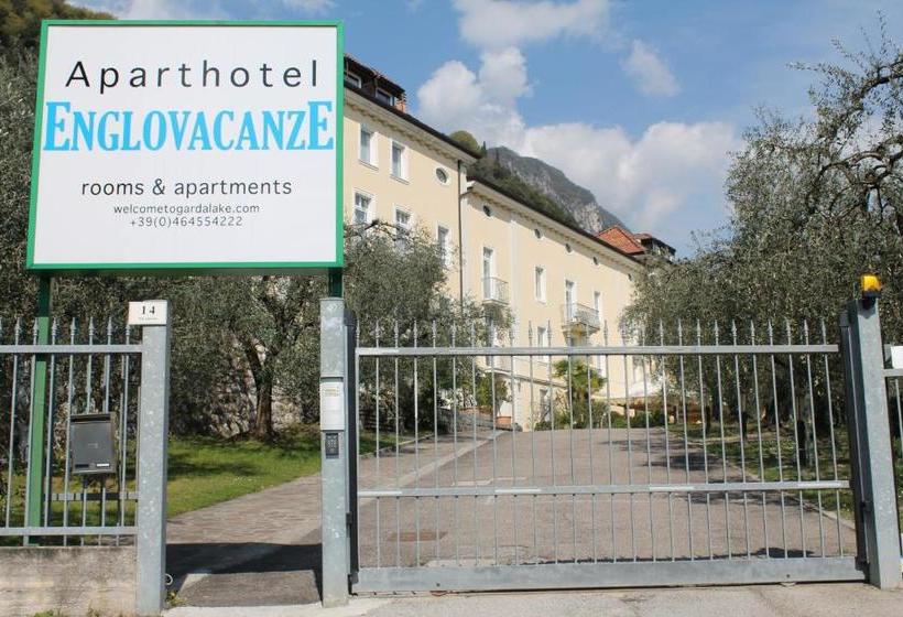Aparthotel Englovacanze