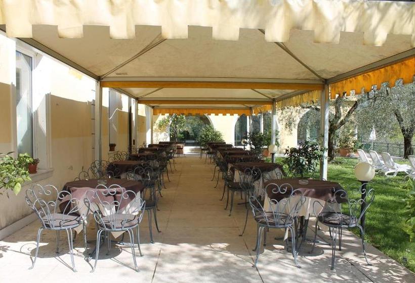 Aparthotel Englovacanze