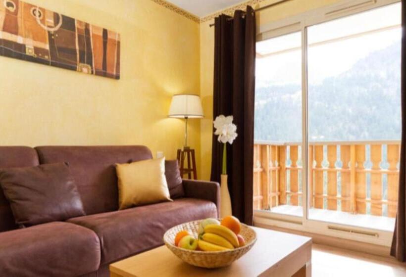 Résidence Les Terrasses D Isola 2000