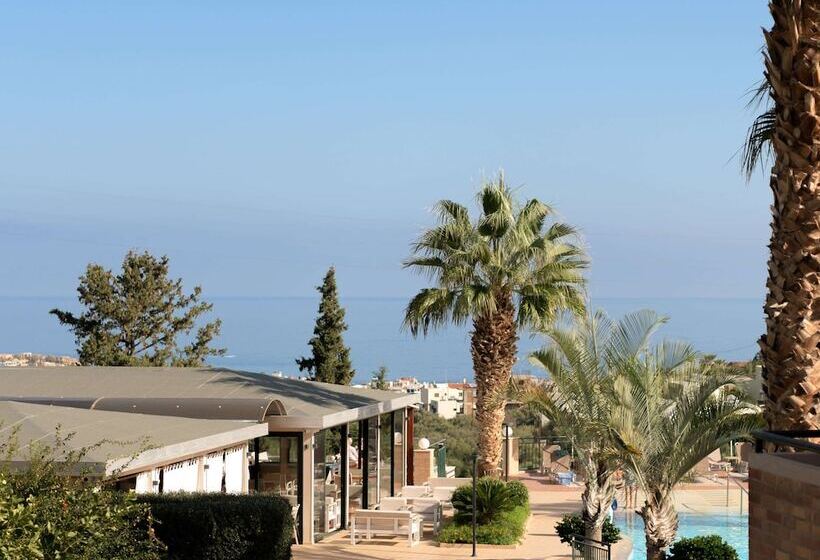 Курорт Asterias Village