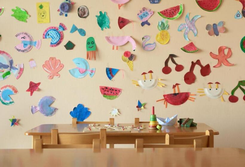 Курорт Asterias Village