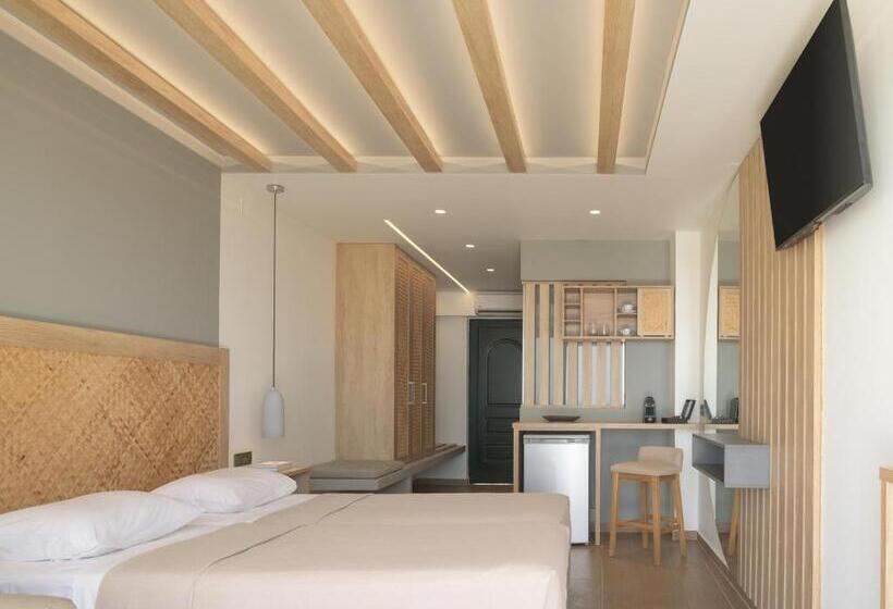 Курорт Asterias Village