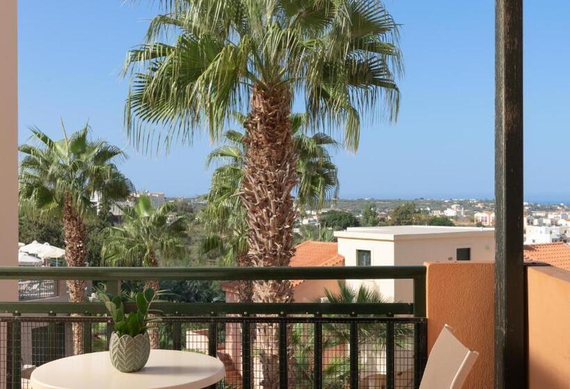 Курорт Asterias Village