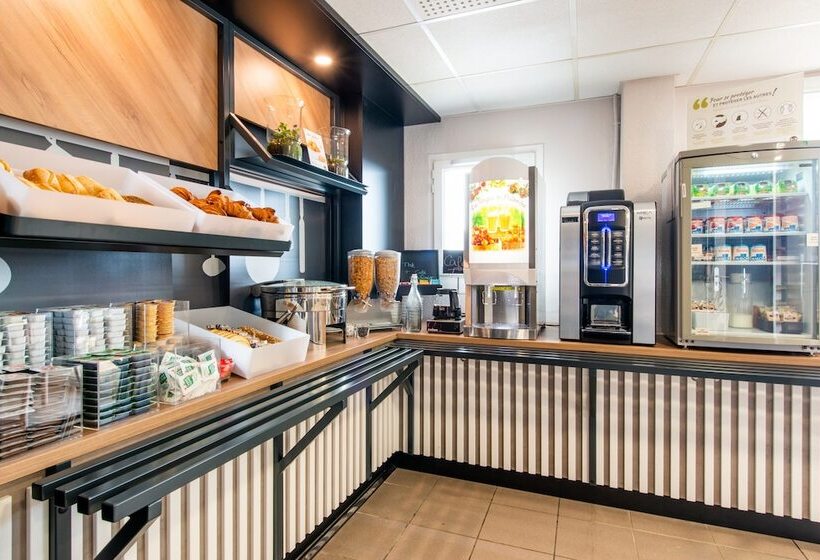 B&b Hotel Cholet Nord