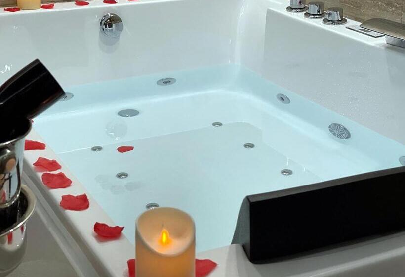 مبيت وإفطار Il Fauno   Suite & Spa