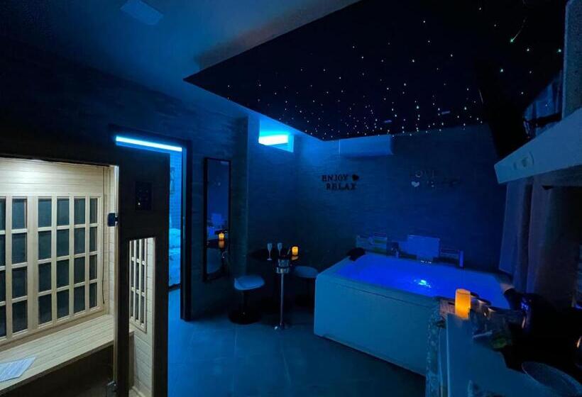 مبيت وإفطار Il Fauno   Suite & Spa