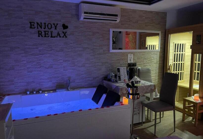 مبيت وإفطار Il Fauno   Suite & Spa