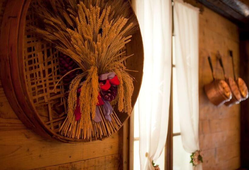 Centro Pineta Family Hotel & Wellness