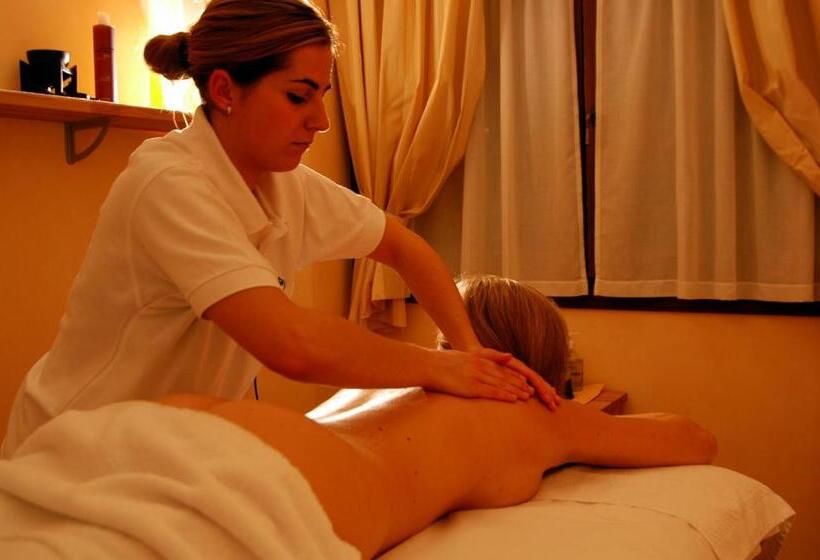 Centro Pineta Family Hotel & Wellness