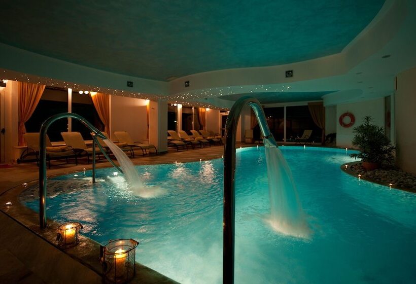 Centro Pineta Family Hotel & Wellness