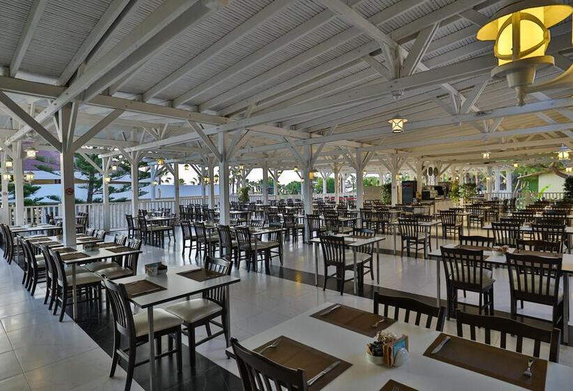 Crystal Flora Beach Resort - Ultimate All Inclusive