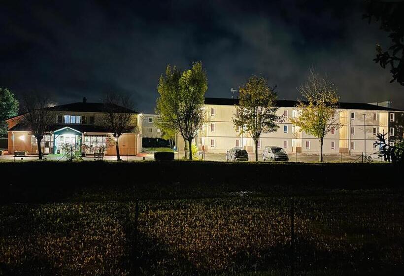 Fasthotel Roissy Cdg Sud   Claye Souilly