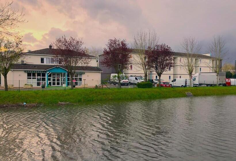 Fasthotel Roissy Cdg Sud   Claye Souilly