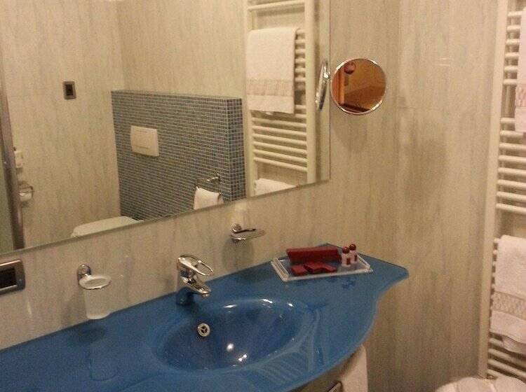 Grand Hotel Del Parco   Bergamo Airport