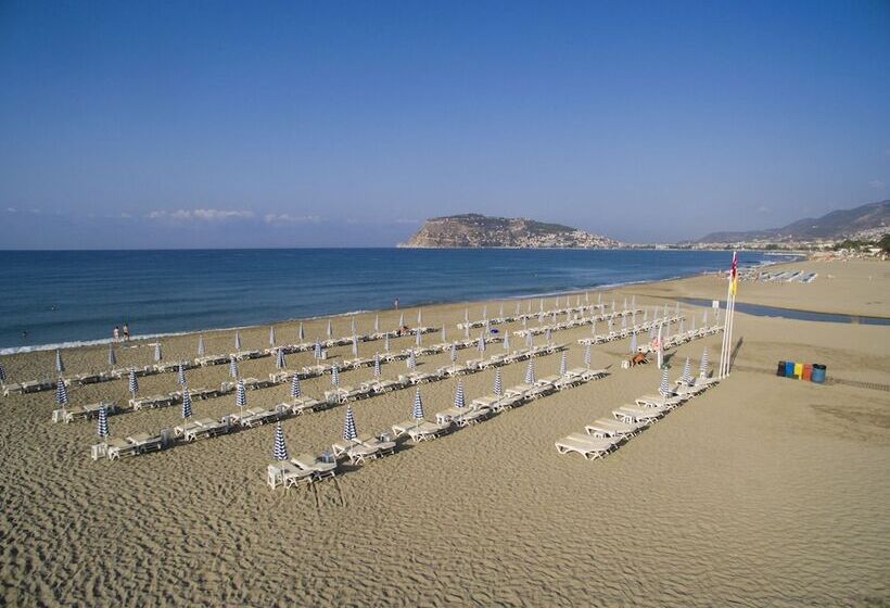 Green Garden Resort & Spa