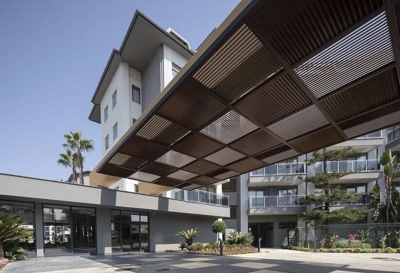 Green Garden Resort & Spa