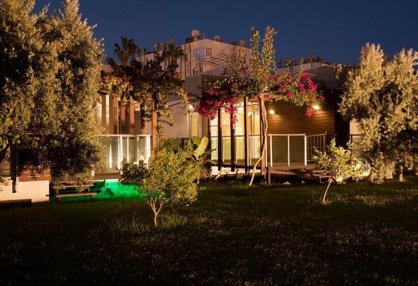 Green Garden Resort & Spa