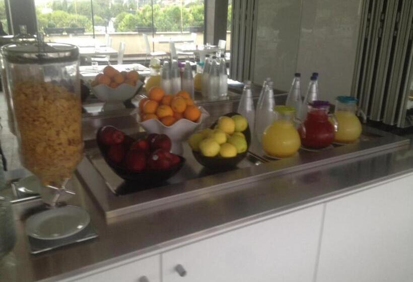 هتل A Point Arezzo Park