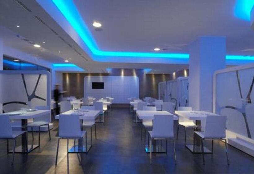 هتل A Point Arezzo Park