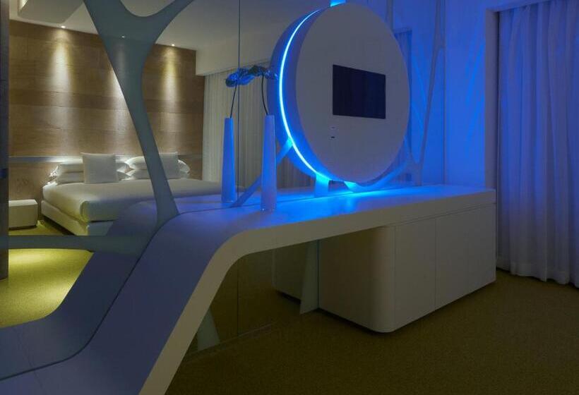 هتل A Point Arezzo Park