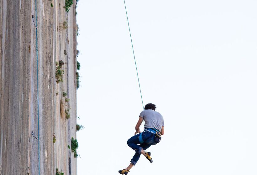 ホテル Alianthos Garden