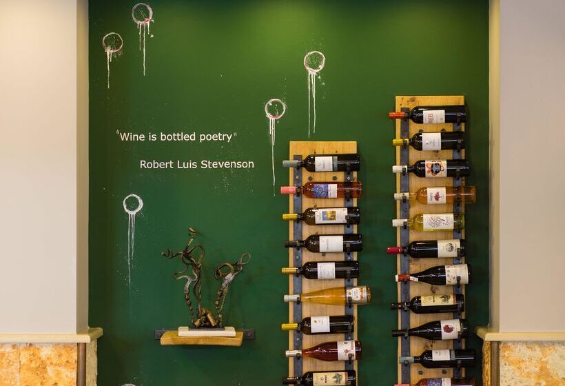 ホテル Alianthos Garden