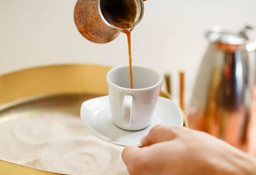 ホテル Alianthos Garden