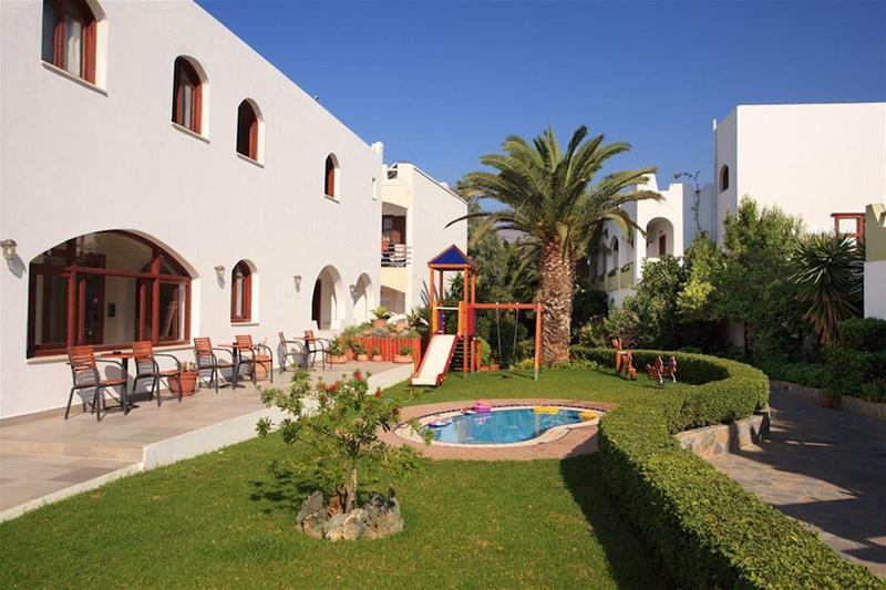 ホテル Alianthos Garden