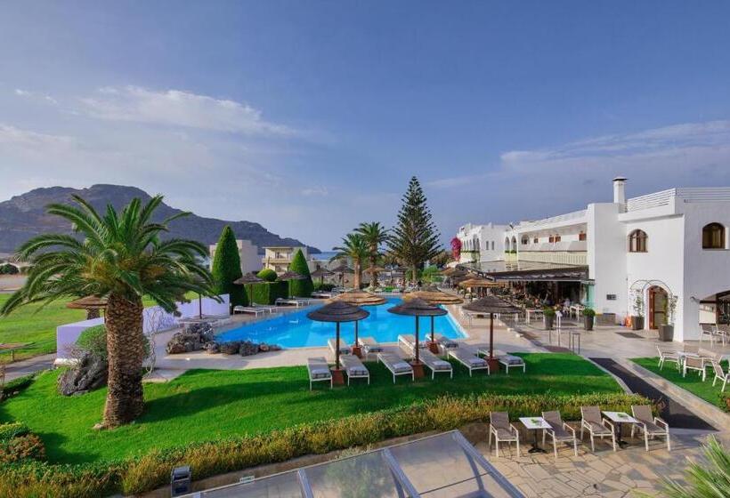 ホテル Alianthos Garden