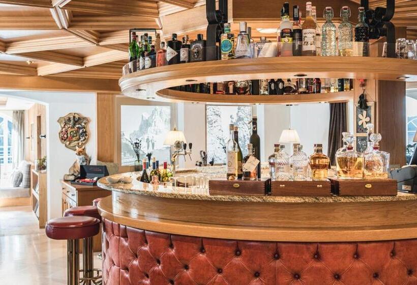 Отель Alpenheim Charming & Spa