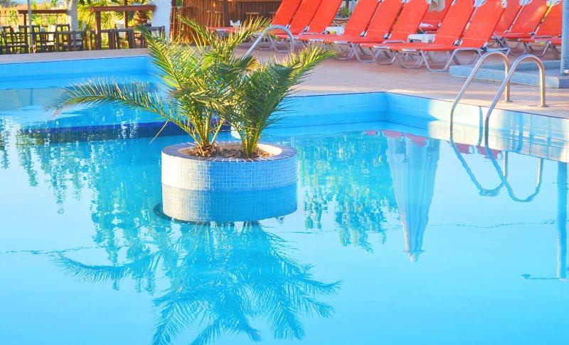 ホテル Amnissos Residence